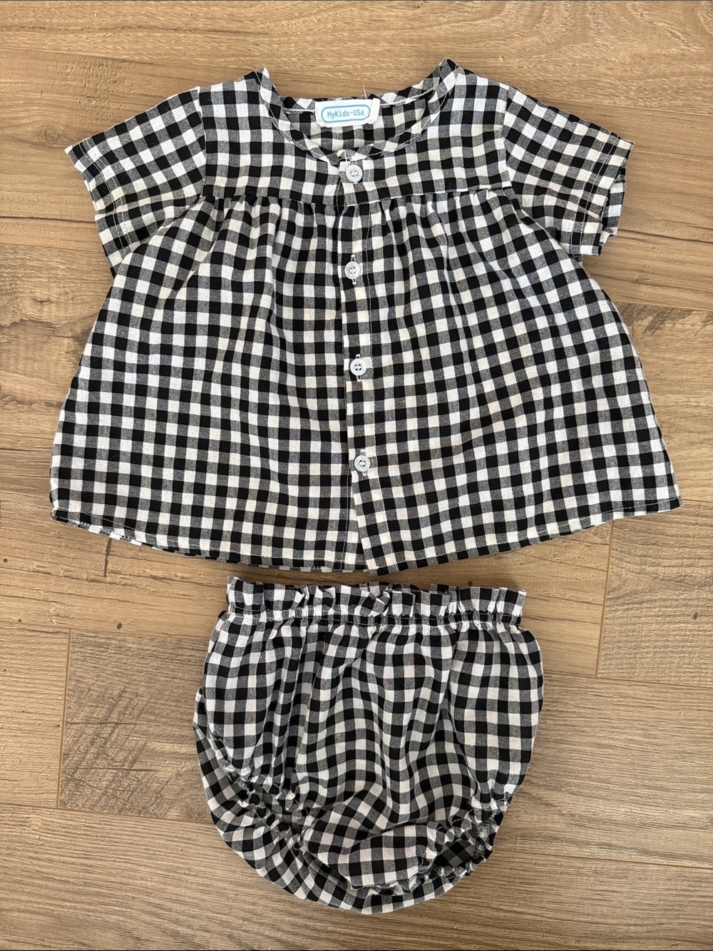 5/$25: Gingham Button-Front Top & Bloomers